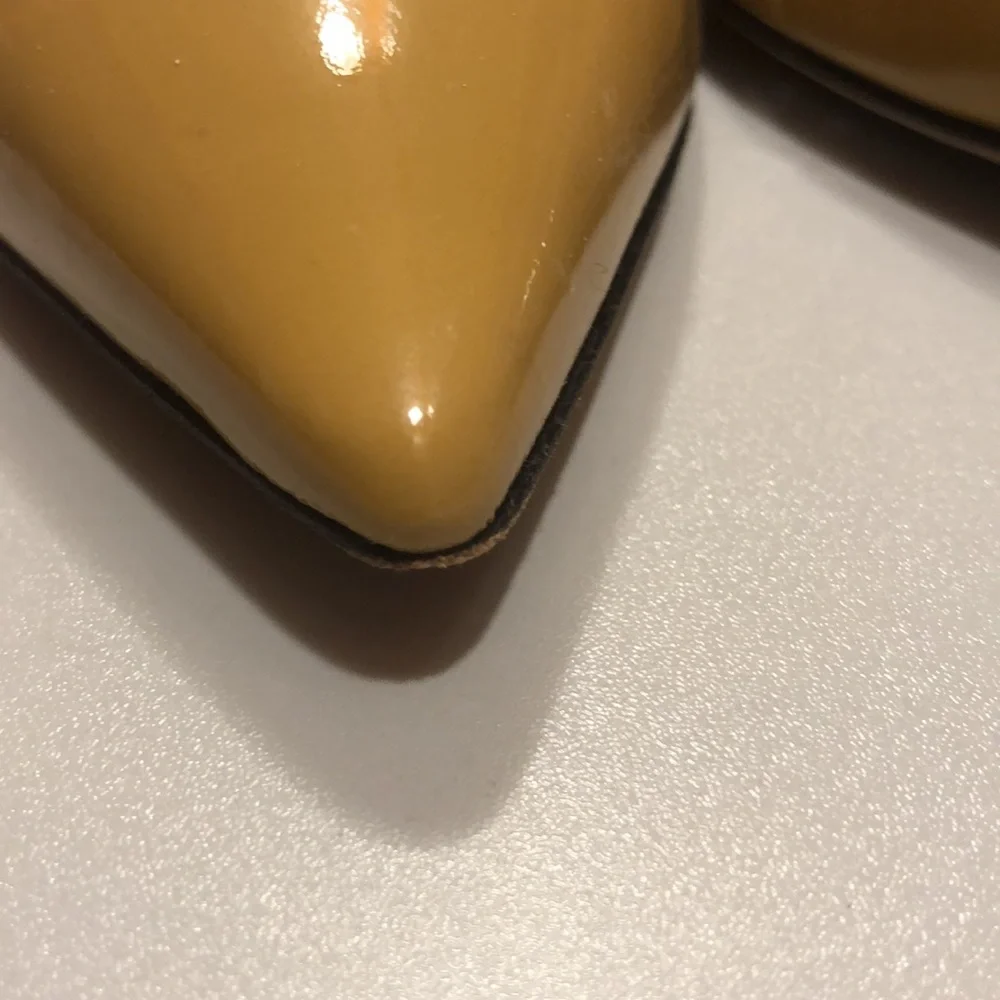 Kate Spade Patent Heels-Tan - Picture 6 of 12